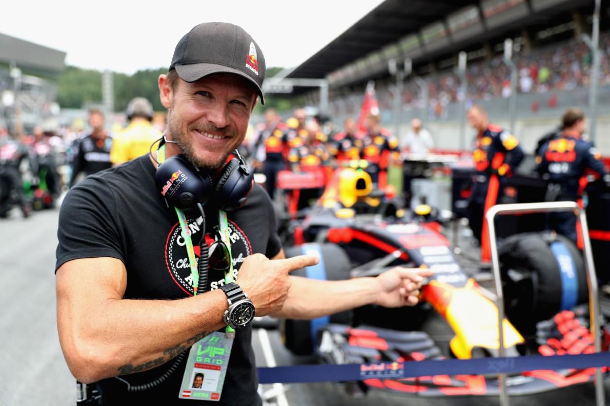 Nu un stop cardiac a fost cauza morții lui Felix Baumgartner! » Expertiza tehnică dezvăluie detalii incredibile