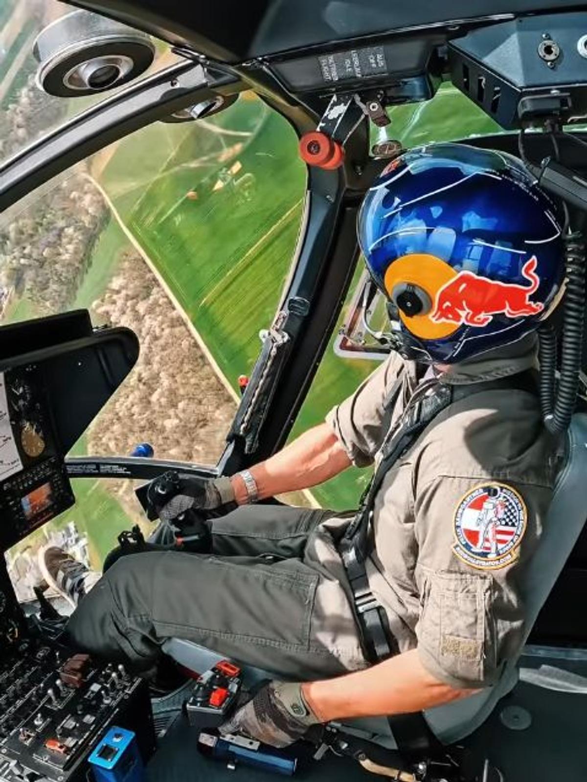 Nu un stop cardiac a fost cauza morții lui Felix Baumgartner! » Expertiza tehnică dezvăluie detalii incredibile
