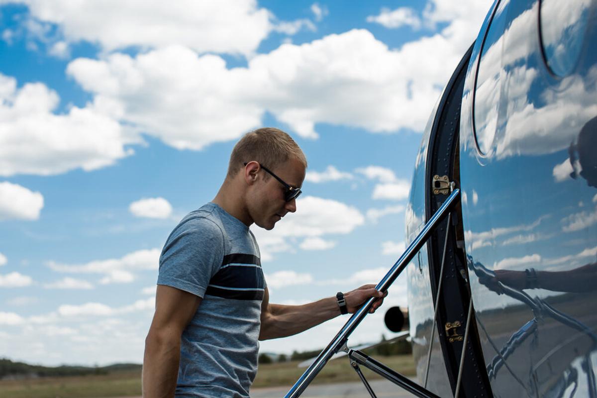 Viața în armată a pilotului Valtteri Bottas. Foto: Instagram