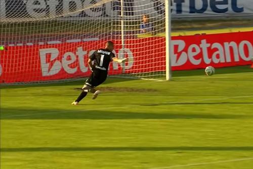 Petar Marinov a încasat un gol care îi va marca tot restul carierei