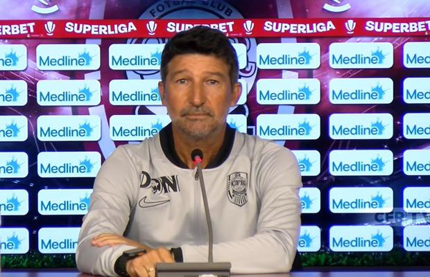 Antrenorul lui CFR Cluj se declară „foarte mândru”, după eșecul cu Oțelul, la debutul lui în România