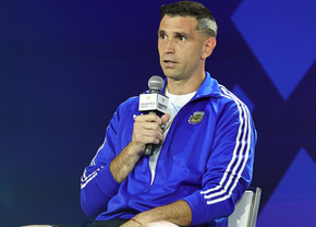 „Uneori plâng” » Emiliano Martinez, discuție sinceră înaintea finalei de la Mondial