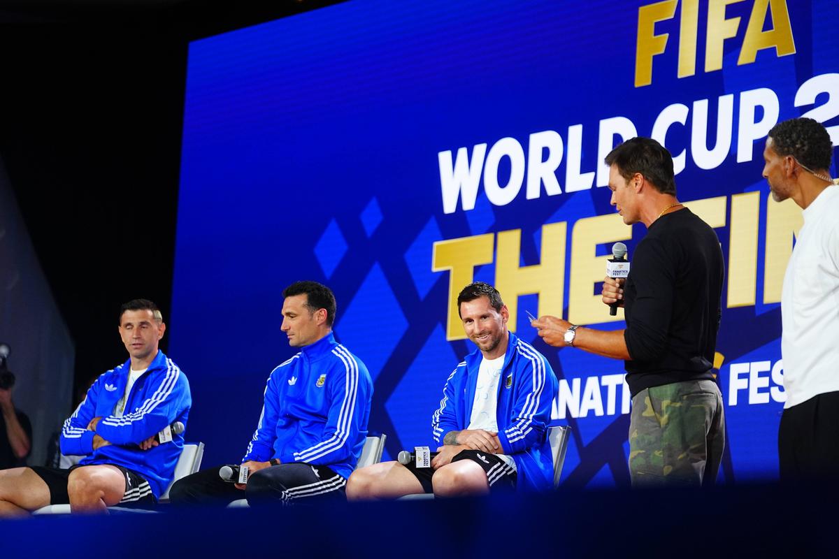 „Uneori plâng” » Emiliano Martinez, discuție sinceră înaintea finalei de la Mondial