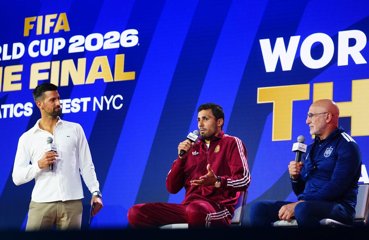 Leo Messi, Novak Djokovic și Tom Brady, pe aceeași scenă » Lângă ei, De la Fuente s-a enervat: „Hai să fim respectuoși”