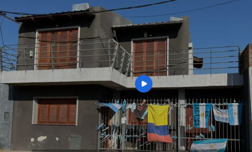 Aceasta este casa din orașul Rosario în care s-a născut și a crescut Lionel Messi / Foto: TycSports.com