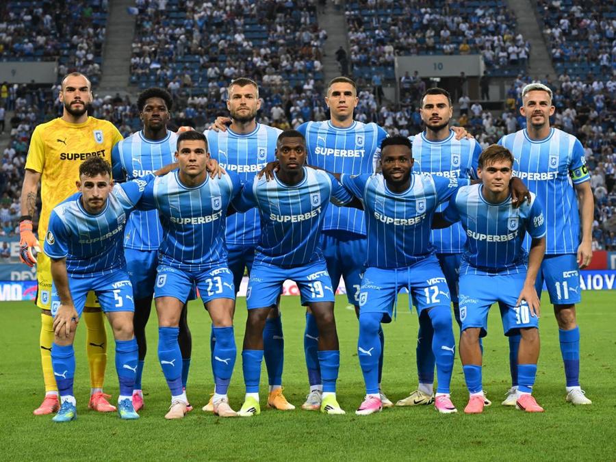 Levski Sovia - Universitatea Craiova, continuă visul oltenilor în Liga Campionilor » Echipele probabile + ultimele informații Universitatea Craiova a vrut să-l transfere pe atacantul cel mai periculos de la Levski » Cum au reușit bulgarii să-l „fure” de sub nasul oltenilor
