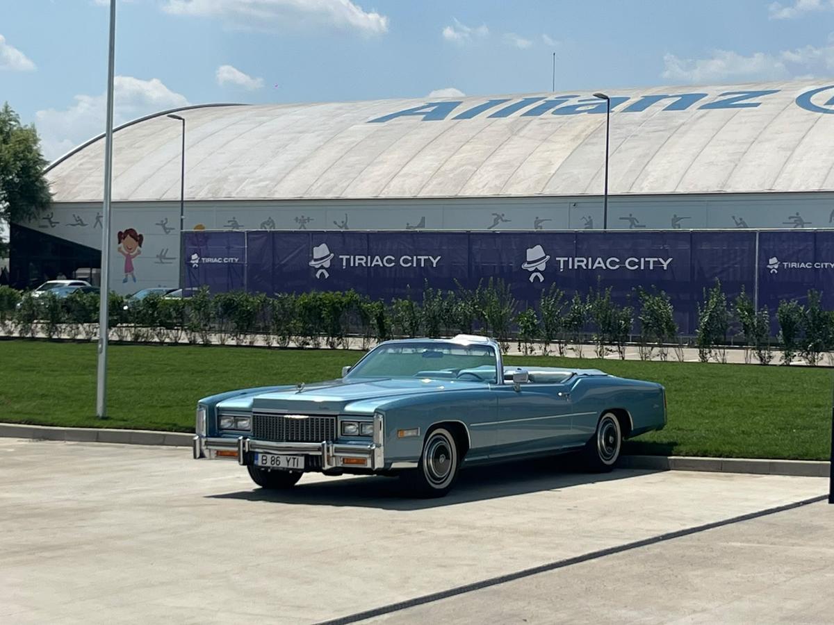 Ion Țiriac a venit la marele eveniment cu un splendid Cadillac Eldorado decapotabil