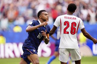 Noul marcator #1 al Mondialului, Mbappe nu deschide încă șampania: „Messi înscrie în finală, asta e sigur”