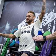 Neymar s-a întors la baza lui Santos // foto: facebook Santos Futebol Clube