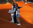Andrei Oriță, deținătorul licenței turneulu WTA Iași, Sorana Cîrstea, Andrei Pavel și Alexandra Dulgheru au făcut o poză de grup FOTO Roxana Fleșeru