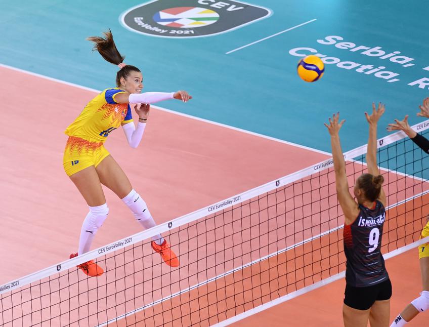 Naționala de volei feminin a României debutează astăzi la Campionatul European, împotriva reprezentativei Turciei. Partida este programată la ora 20:30 și poate fi urmărită în format liveSCORE pe GSP.ro și televizat pe Telekom Sport.