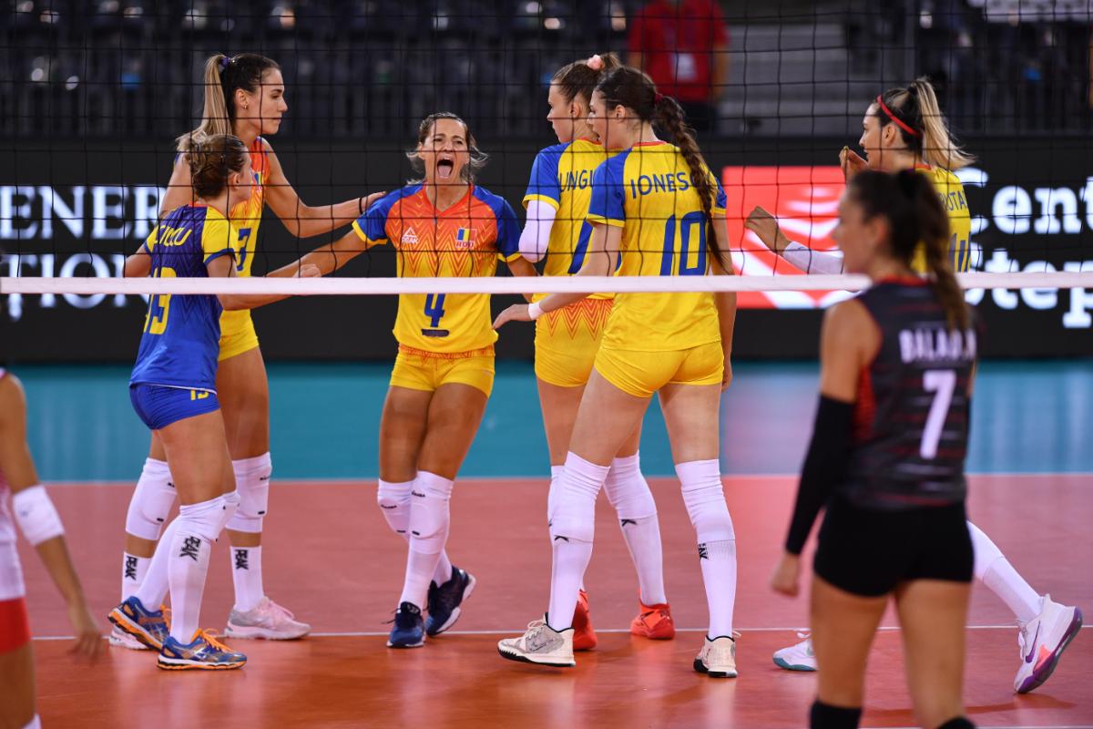 România a pierdut primul meci de la Campionatul European de volei feminin! Ce șanse au „tricolorele” la calificarea în „optimi”