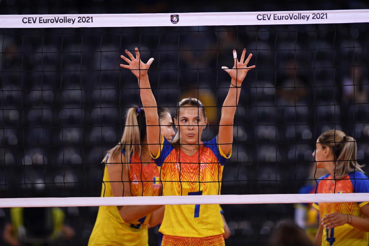 România a pierdut primul meci de la Campionatul European de volei feminin! Ce șanse au „tricolorele” la calificarea în „optimi”