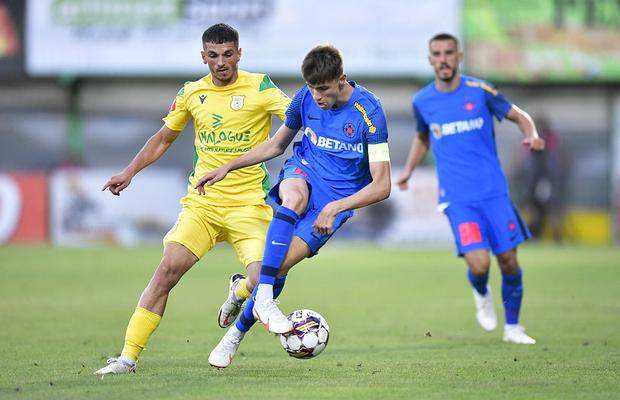 Toți ochii pe FCSB la duelul cu Viking » Scouteri din campionate de top au venit pentru vedetele lui Becali