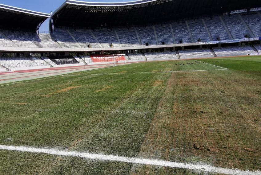 Gazonul de pe Cluj Arena