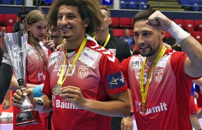 Dinamo e Supercampioana României! „Dulăii” au câștigat categoric duelul cu Steaua
