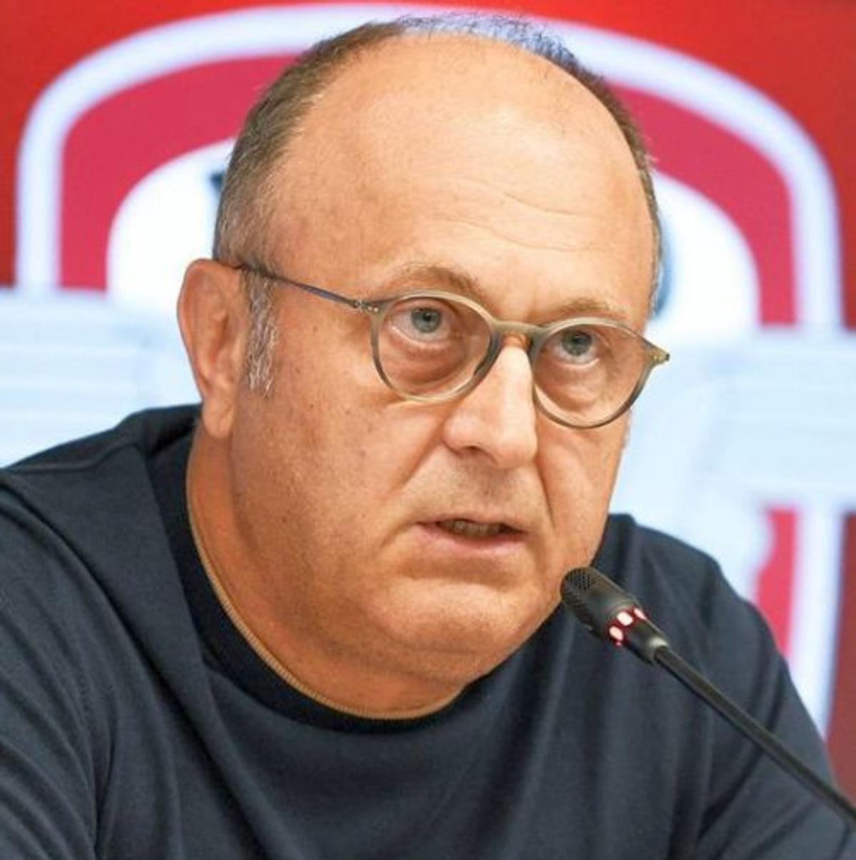 Iată DOSARUL COMPLET de la Securitate al lui Dan Șucu, informatorul „Mircea Crișan”: „Voi respecta toate indicațiile” + „Timid, greoi în gândire, bâlbâit. Un mediocru necesar!”