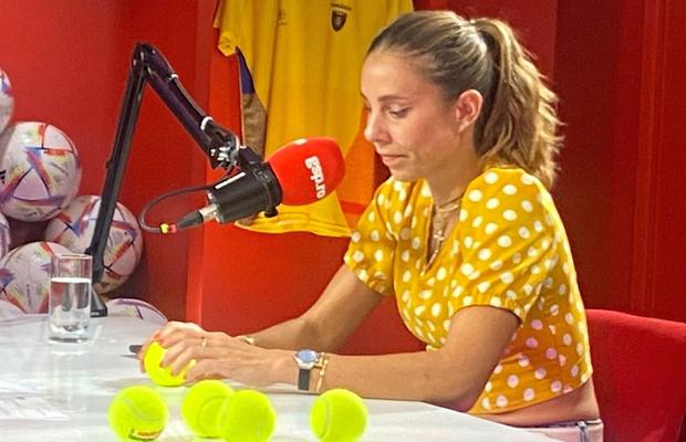 Dezvăluiri incredibile ale Mihaelei Buzărnescu, la „Profu' de Sport” » UMILITĂ de Steaua și Dinamo: „Mi-au tăiat contractul după accidentare! Nu confundați cu FCSB, ei chiar m-au ajutat!”