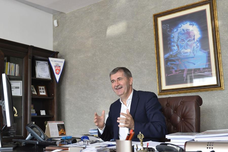 Valeriu Iftime a fost o vreme invizibil, apoi s-a recomandat patron de tip occidental, sfârșind prin a fi un prozelit al lui Gigi Becali (foto: Vlad Nedelea) Cum „l-a învins sistemul” pe Valeriu Iftime?