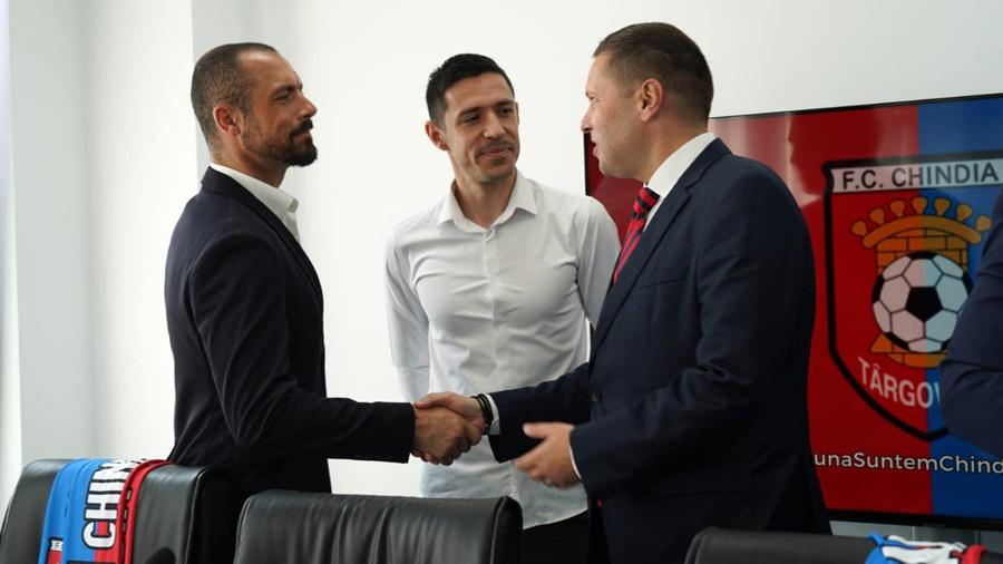 Culisele plecării surprinzătoare a lui Dragoș Militaru de la Chindia: „Se bat cap în cap!” + Ce l-a deranjat: „Aberant, cea mai mare prostie, n-am auzit o minciună mai mare!”