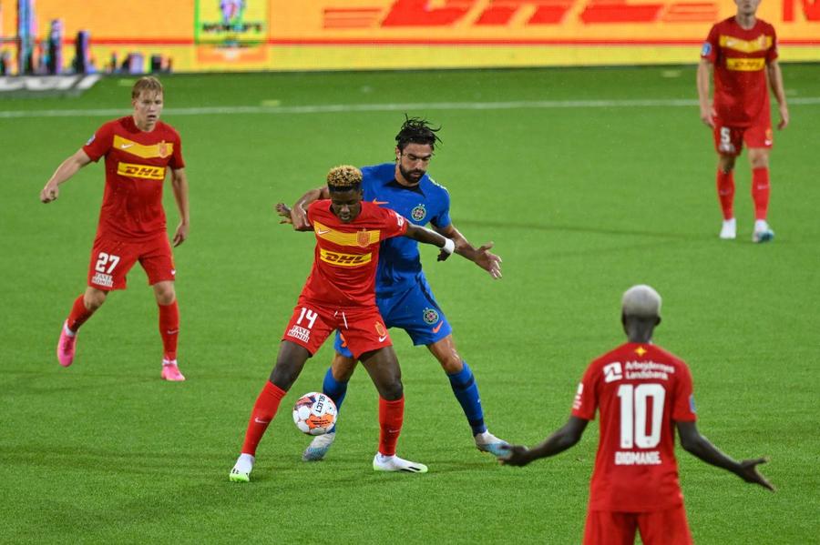 FCSB e viciată de Becali, dar n-are nici antrenor(i)