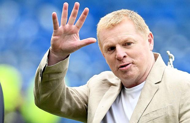 Un dinamovist îl apără pe Șumudică » Lennon, pulverizat: „Lipsă totală de respect! Vine el să ne dea lecții?”