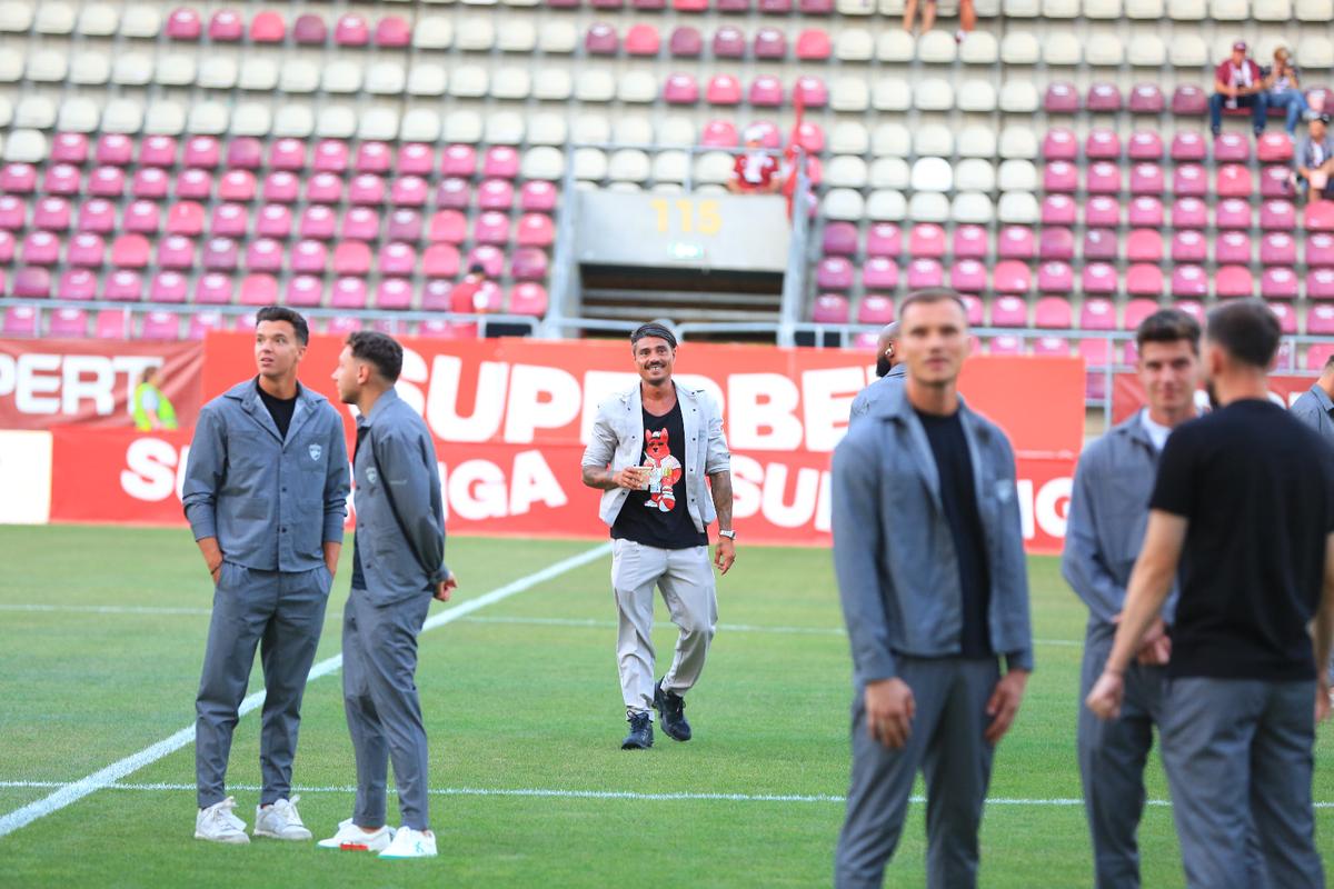 Rapid continuă criza! Neil Lennon, pe făraș » Dinamo iese vie din Giulești, după un derby cu două penalty-uri