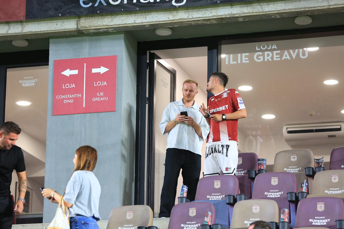Dinu „Vamă” Gheorghe a reapărut pe stadionul din Giulești la derby-ul Rapid - Dinamo / 18 august 2024