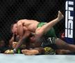 Dricus Du Plessis - Israel Adesanya, duelul celor mai populari africani din UFC, încheiat în runda a 4-a » Moment controversat în gală: arbitru dat afară din cauza unei decizii șocante