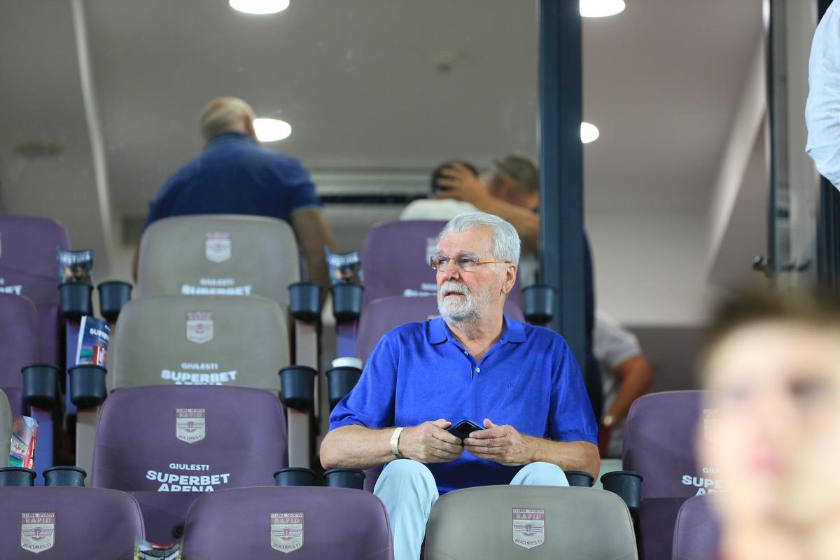Dinu „Vamă” Gheorghe a reapărut pe stadionul din Giulești la derby-ul Rapid - Dinamo / 18 august 2024