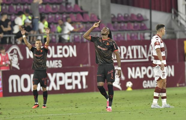 Doi „câini roșii” care au surprins: „Fotbalistul adevărat te salvează la 0-0, nu la 3-0. Celălalt te năucește unu contra unu”