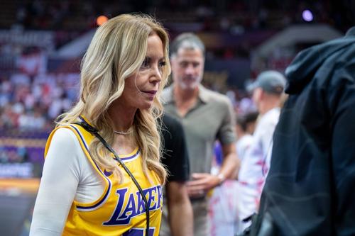 Jeanie Buss, guvernatoarea lui Los Angeles Lakers/Foto: Imago Images