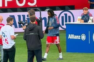 Asta ce-o vrea să însemne?! » Michael Olise îi lasă mască pe fanii lui Bayern