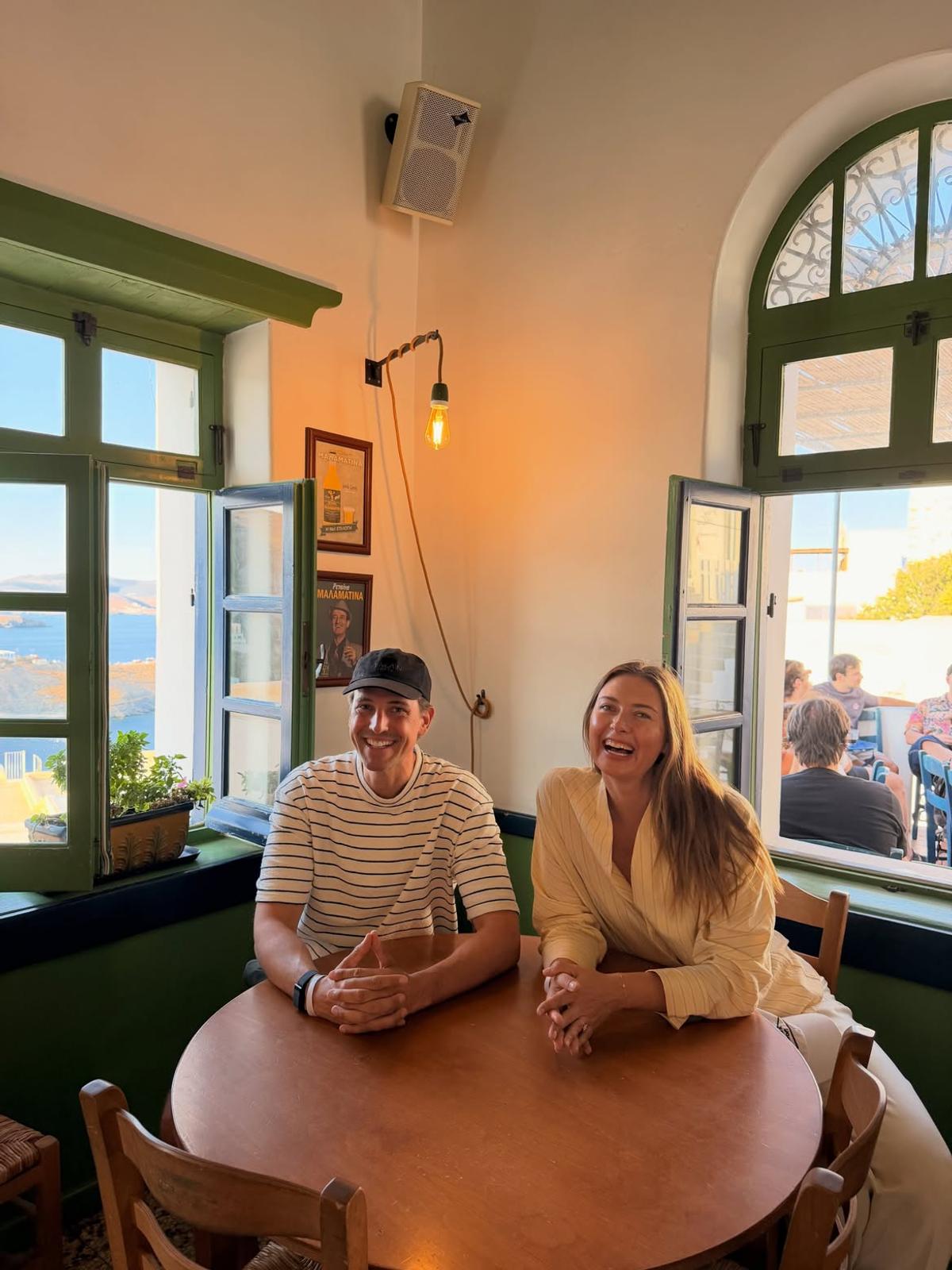 Maria Sharapova - vacanță în Grecia