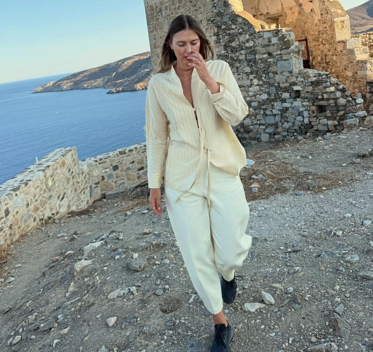 Maria Sharapova - vacanță în Grecia