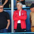 Dumitru „Țețe” Moraru, flancat de Ionuț Lupescu și „Oneață” Augustin / Sursă foto: Facebook@ CS Dinamo