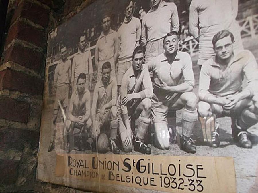 Echipa de legendă a Royale Union Saint-Gilloise, sezonul 1932/1933 // Foto: liberoguide.com Cluburi uitate: Royale Union Saint-Gilloise! A treia cea mai titrată echipă din Belgia a dispărut în ligile inferioare