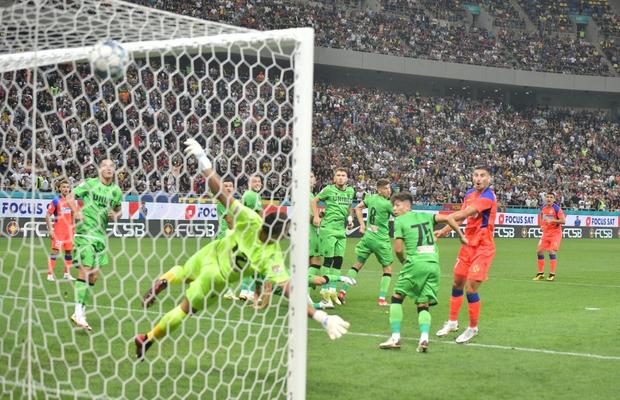 Decizie surprinzătoare la Dinamo » Schimbarea preconizată este blocată: „Nu putem să-i dăm în cap”