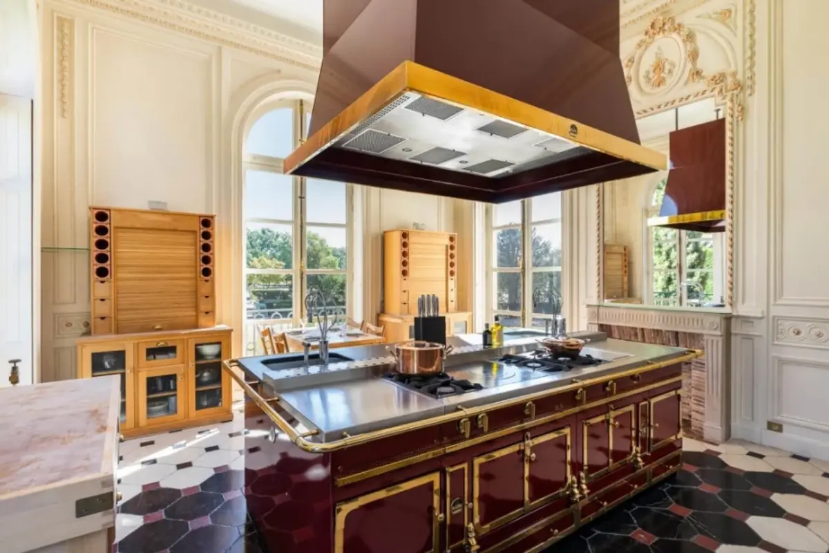 Castel Lionel Messi - foto The Sun