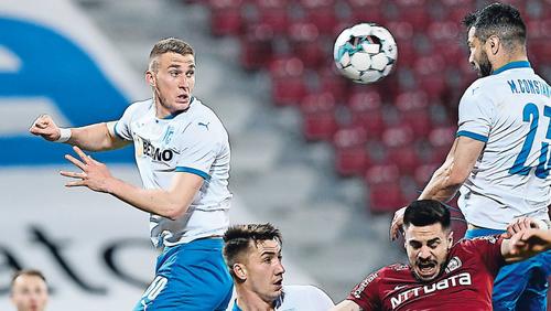 Universitatea Craiova are cifrele, CFR-ul are o criză