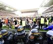 Bătaie generală la meciul campioanei din Ligue 1! Fanii au făcut prăpăd » Poliția, pe gazon