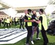 Bătaie generală la meciul campioanei din Ligue 1! Fanii au făcut prăpăd » Poliția, pe gazon