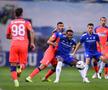 Penalty acordat de asistent în FCU Craiova - FCSB! » Ce arată reluările TV + verdictul specialistului