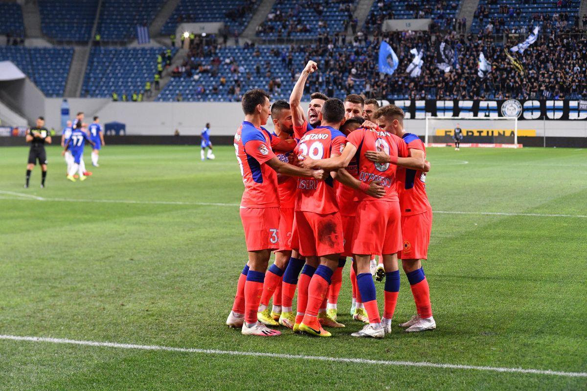 Penalty acordat de asistent în FCU Craiova - FCSB! » Ce arată reluările TV + verdictul specialistului