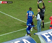 Ieșire nervoasă în FCU Craiova - FCSB » Și-a aruncat tricoul și a plecat la vestiare!
