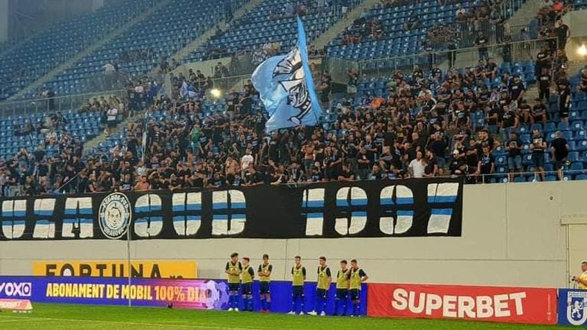 FCU Craiova - FCSB 0-1 | Galeria oltenilor îl susține în continuare pe antrenorul Adrian Mutu.