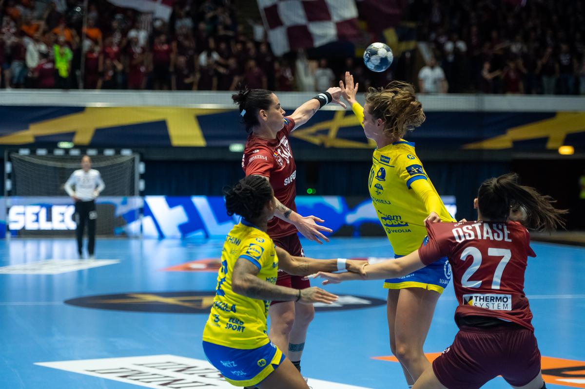 Aproape de o minune » Rapid face egal cu Metz, după o revenire de senzație! Campioana României putea câștiga la ultimul atac