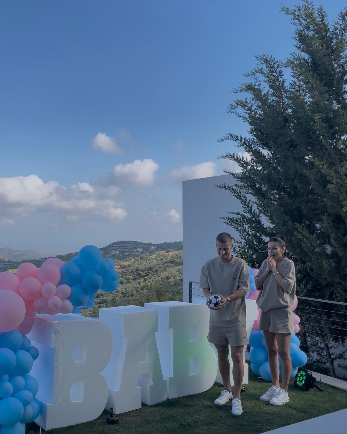 FOTO Alexandra Kourtidou, logodnica lui Vlad Dragomir