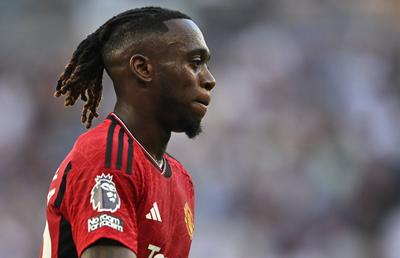 Ziua și vestea proastă pentru Manchester United! Alt fundaș de bază s-a accidentat și va lipsi cel puțin două luni