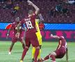 Faultul comis de Arlind Ajeti în CFR Cluj - Petrolul.
Foto: Captură Digi Sport